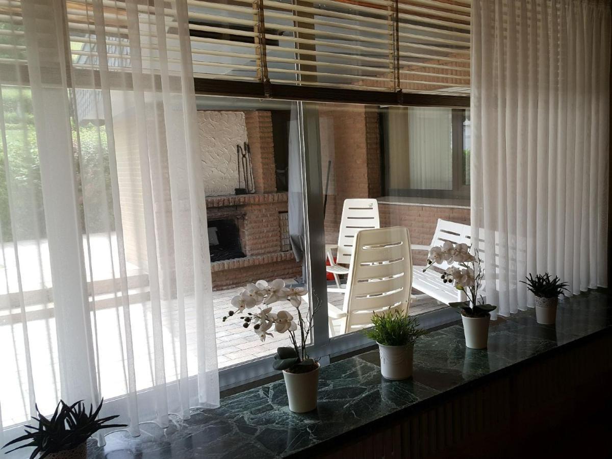 Ferienwohnungen Am Finkenweg Bestwig Buitenkant foto