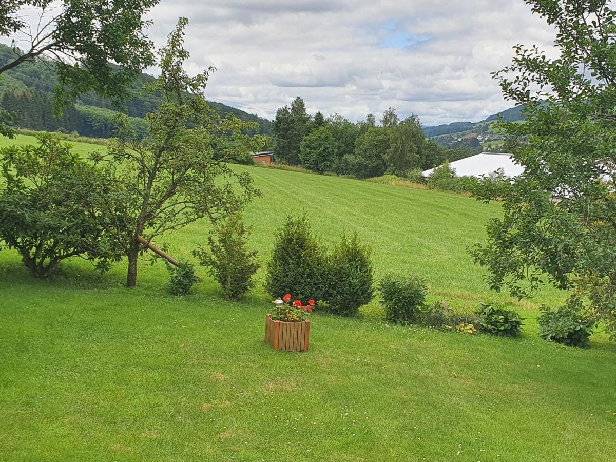 Ferienwohnungen Am Finkenweg Bestwig Buitenkant foto
